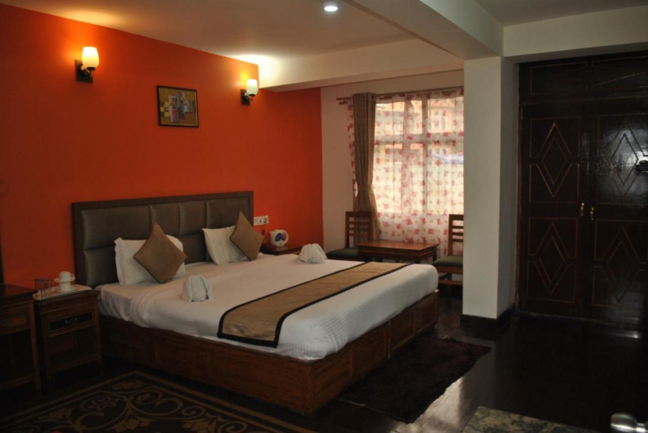 Goroomgo Kasturi Palace Darjeeling 다르질링 외부 사진