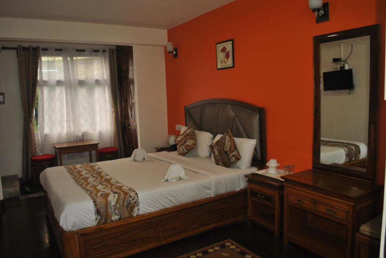 Goroomgo Kasturi Palace Darjeeling 다르질링 외부 사진