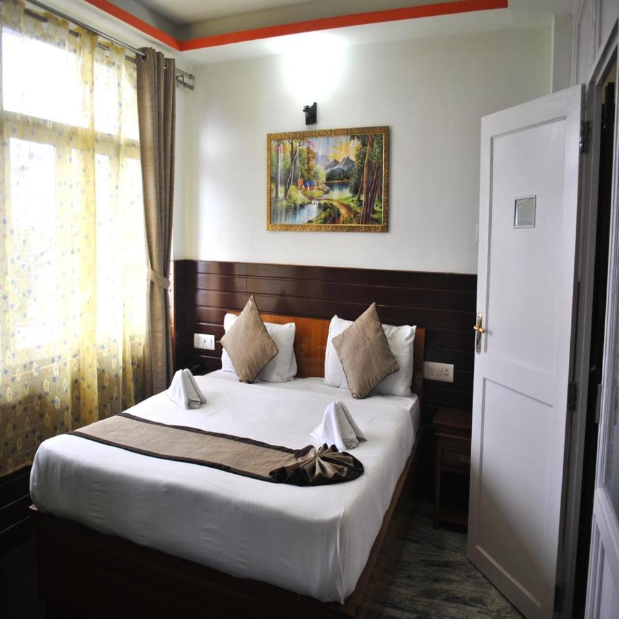 Goroomgo Kasturi Palace Darjeeling 다르질링 외부 사진